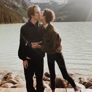 Meet your Posher, Maddie